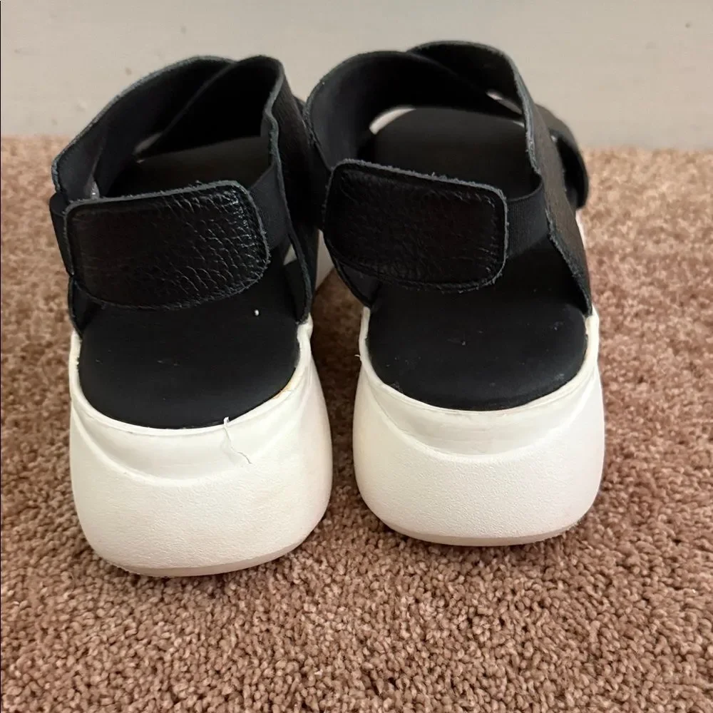 Anthropologie Cross Sport Black Leather Sandals EU 39 8.5-9